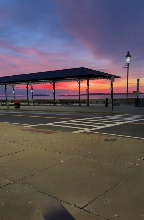 Building Photo - 14 Arcadia St