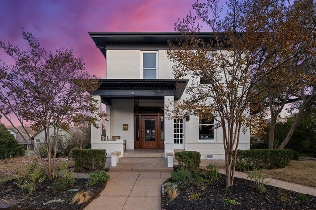 Building Photo - 701 Highland Ave