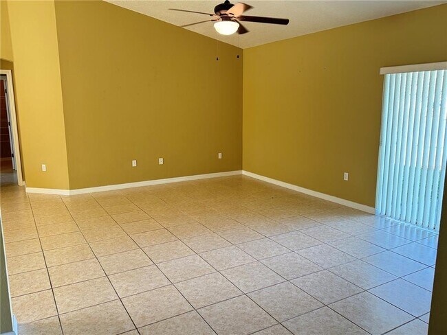 Building Photo - 4026 Marina Isle Dr