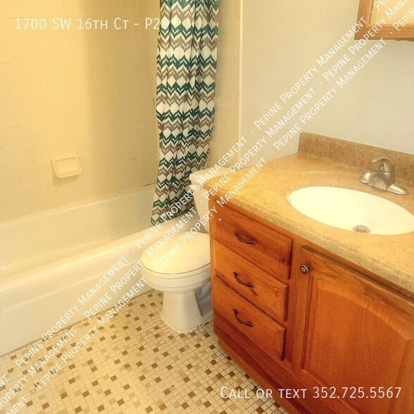 Building Photo - 1700 SW 16th Ct