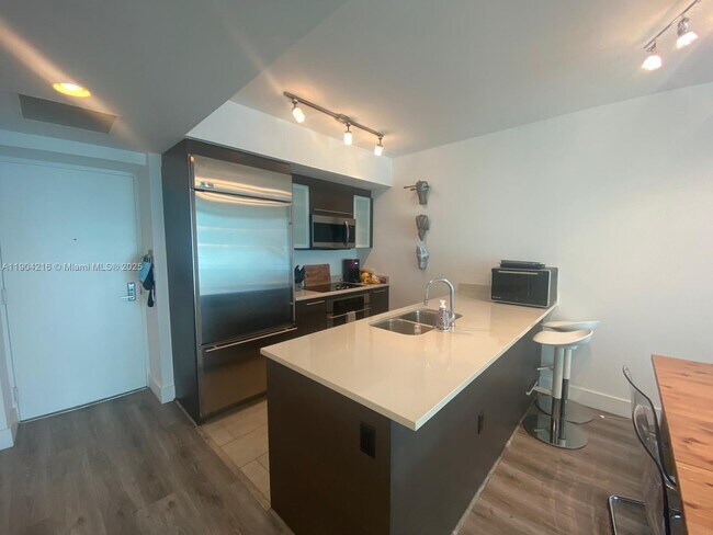 Building Photo - 55 SE 6th St