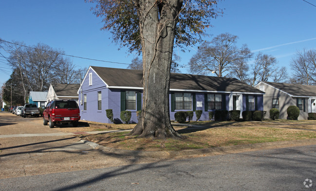 Building Photo - Capstone Cottages