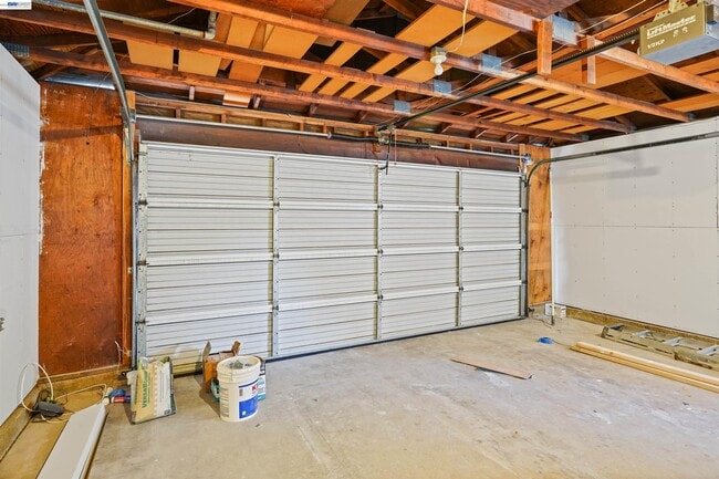 Building Photo - 9699 Rudway Ct