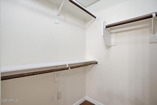 Building Photo - 1701 E Colter St