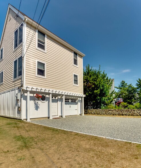 Primary Photo - 18 Atlantic Ave