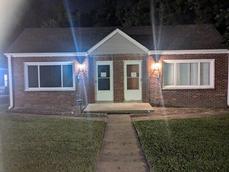 6504 and 6506 Lillian Ave - 6504 Lillian Ave