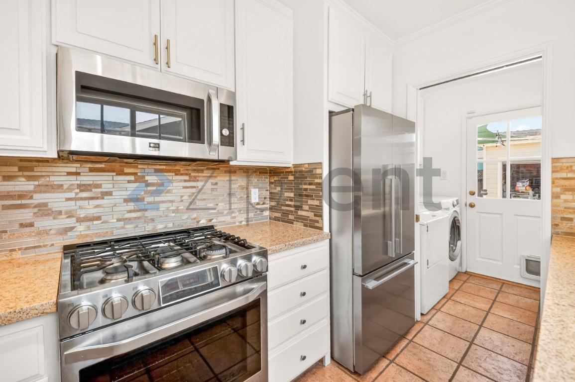 Building Photo - 1020 Felbar Ave