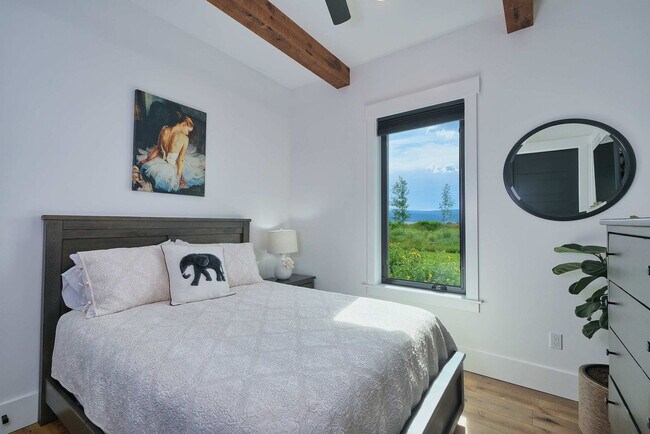 Building Photo - 4742 Heads Up Rd