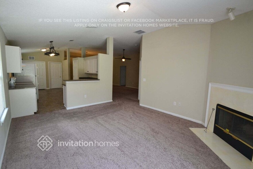 Building Photo - 8040 Tuxford Ln