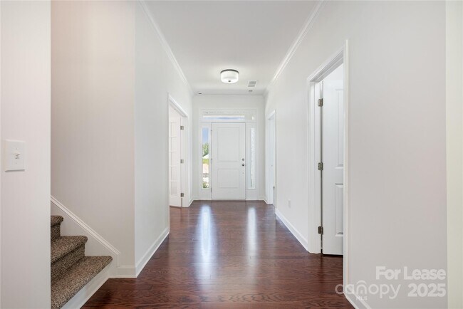Building Photo - 2567 Cornelius Pl NW