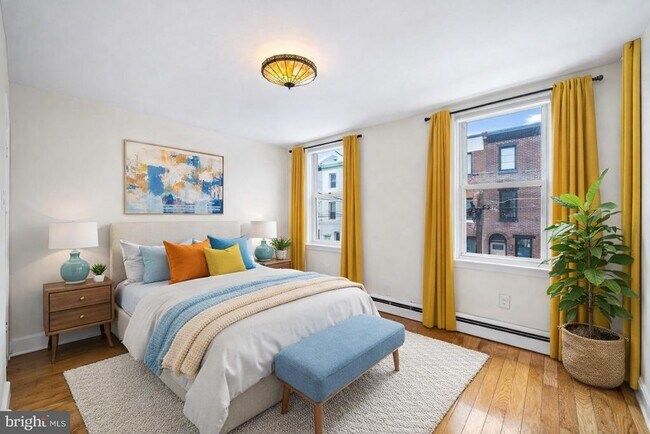 Building Photo - 2415 E Firth St