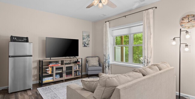 Building Photo - May & June Furnished Extended Stay Rental