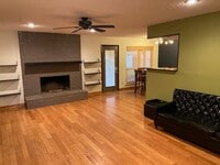 Building Photo - 11532 Spring Hill Dr