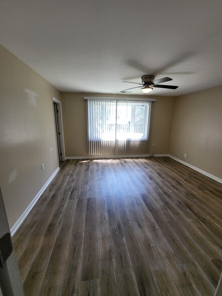 Master Bedroom 1st Floor - 152 Seagull Dr