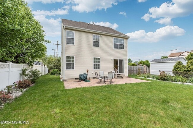 Building Photo - 205 Conover Pl