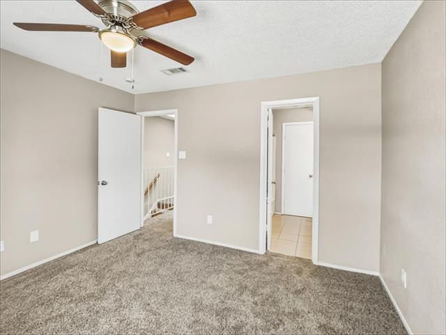 Building Photo - 1006 Bland Dr