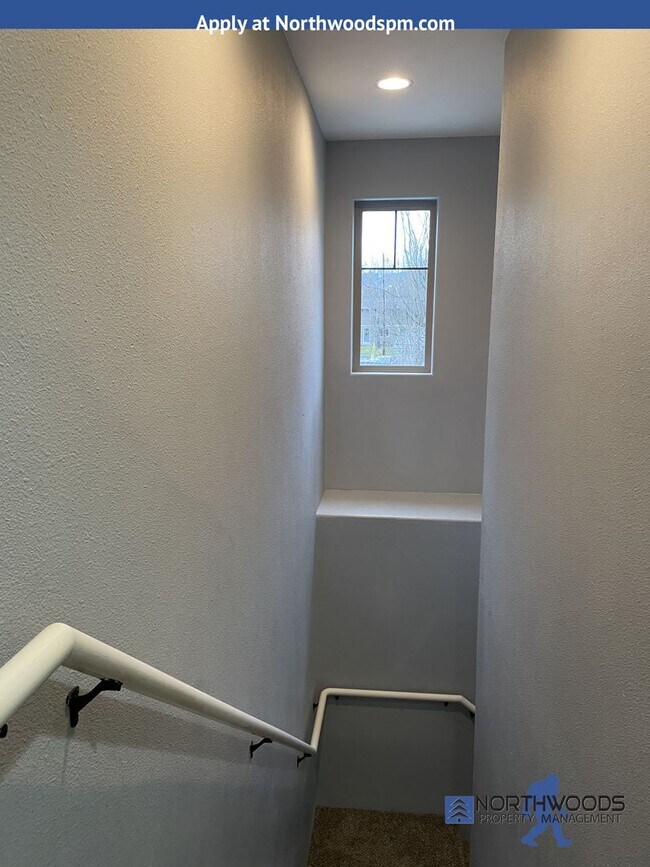 Building Photo - 157 Casey Way