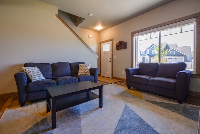 Building Photo - 7878 N Hibiscus Ln