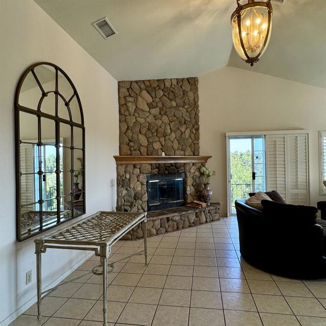 Building Photo - 2848 Los Alisos S