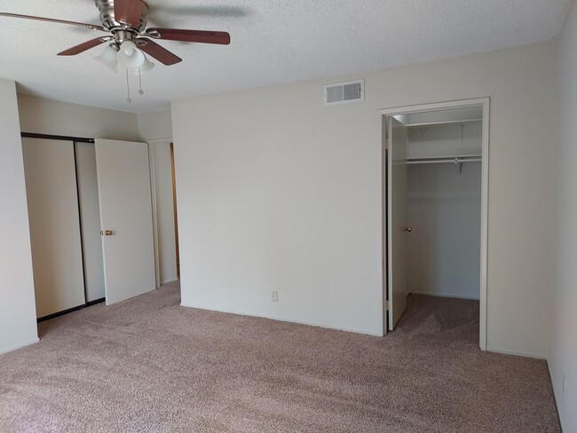 Building Photo - 11300 Foothill Blvd