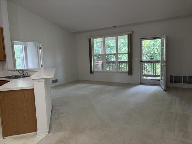 Building Photo - 1452 Fox Pointe Cir