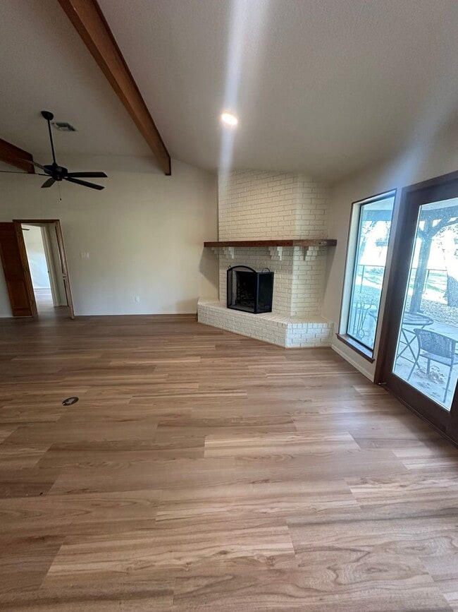 Building Photo - Beautiful HOME with almost 4 acres !! with 30x40 SHOP 3 bed 2 bath 2 car