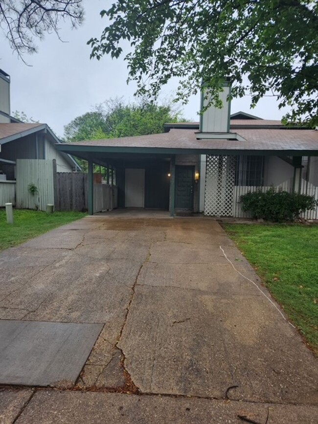 Primary Photo - 2607 San Sebastian Cir