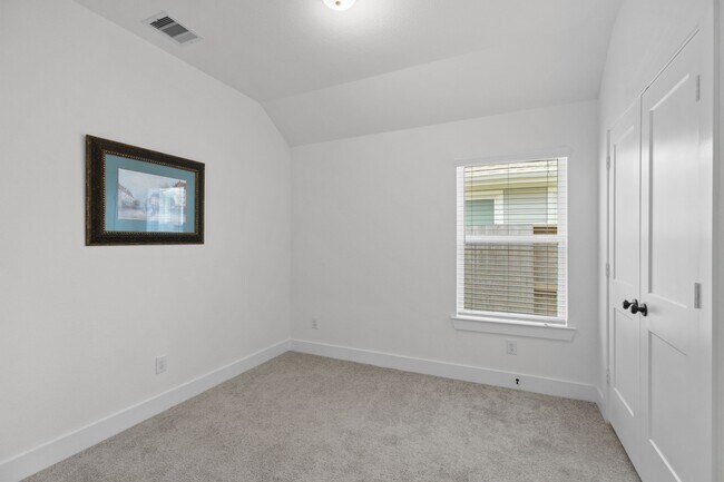 Building Photo - 10031 Crescendo Wy