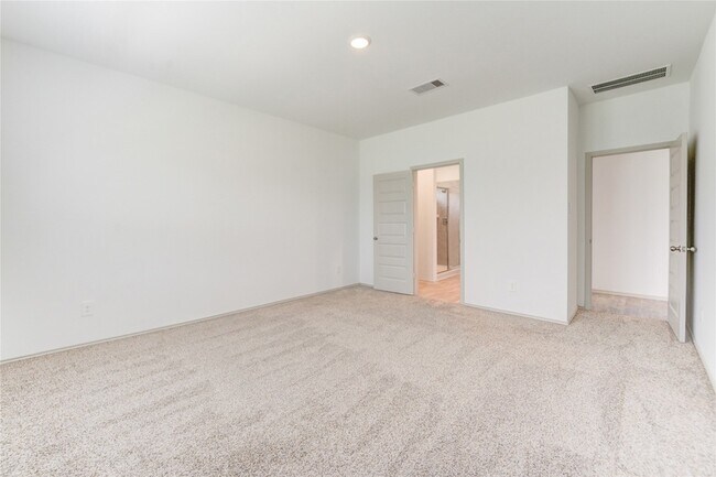 Building Photo - 7319 Sunset Crk Dr