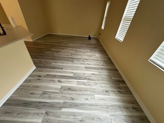 Building Photo - 931 Dorchester Rd