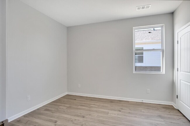 Building Photo - Brand New Construction, 3-Bedroom Oasis with Lawncare included, plus Pool, Playground, Pickleball...
