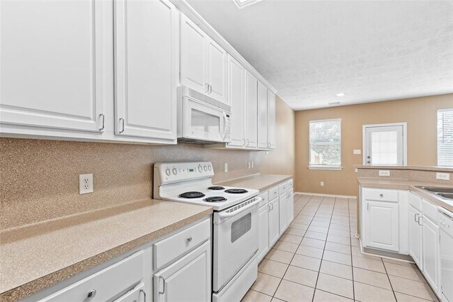 Building Photo - 3323 Atherton Canyon Ln