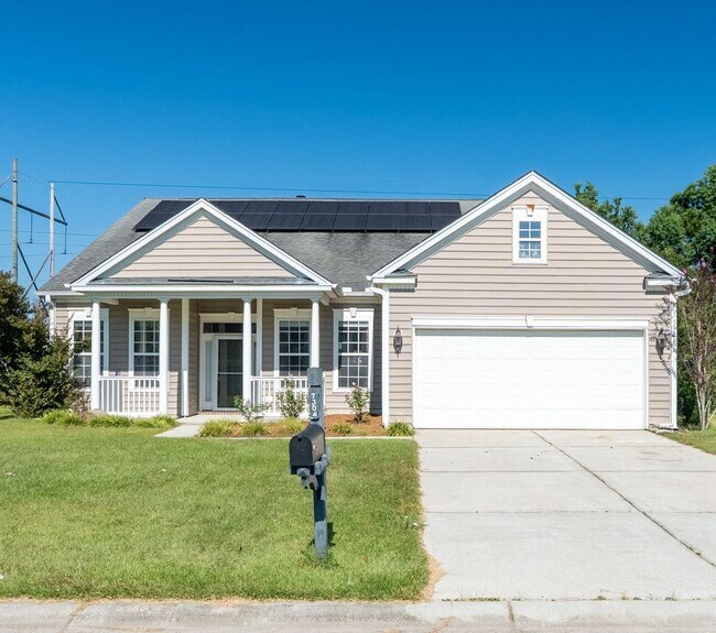 Building Photo - Elegant Two-Story Home in Tanner Plantation!