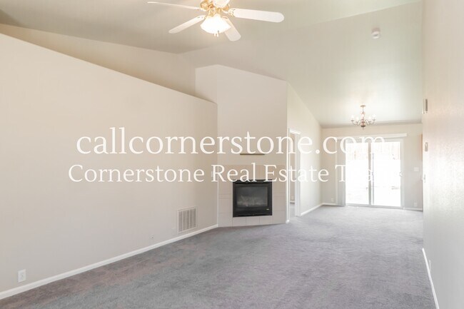 Building Photo - 6506 Summer Grace St