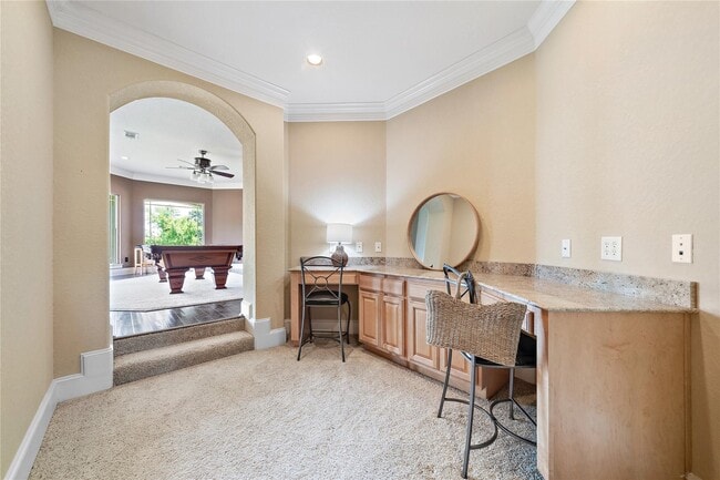 Building Photo - 19182 Grandview Point