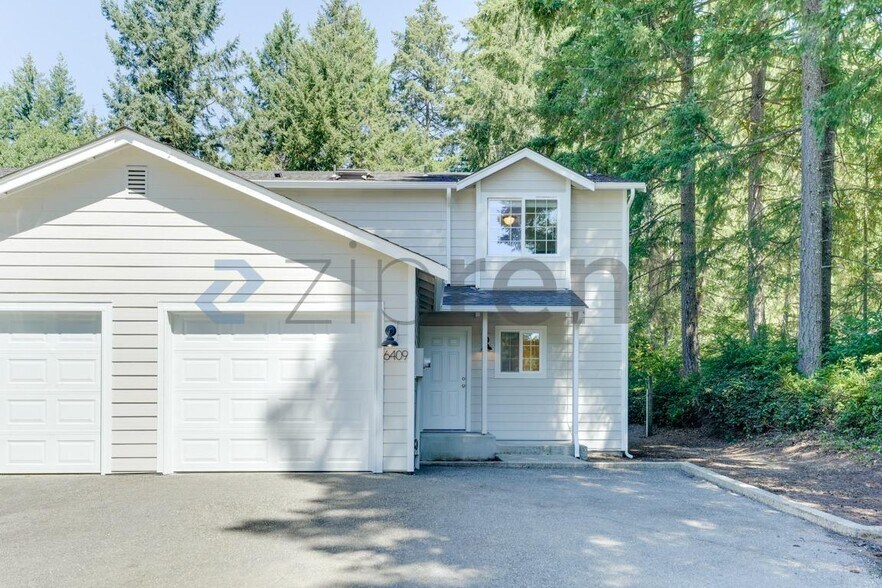 Building Photo - Unit n/a