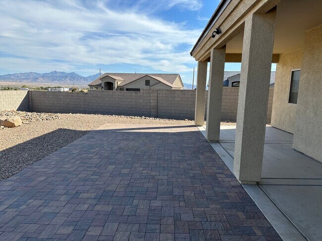 Building Photo - 5270 Eagle View Rd