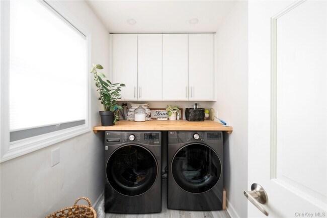 Building Photo - 850 S Lake Blvd