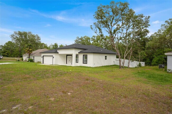 Building Photo - 7897 N Fieldstone Point