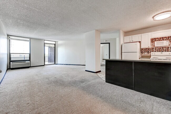 Building Photo - 205 E Joppa Rd