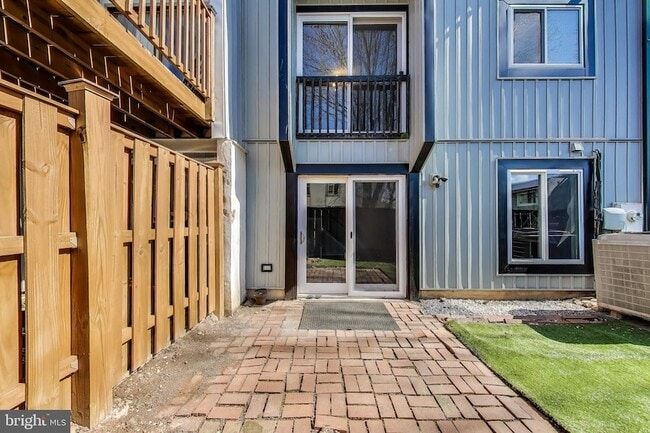 Building Photo - 18509 Owl Run Way