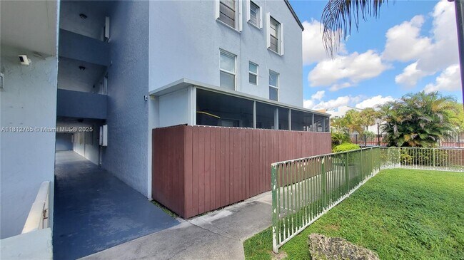 Building Photo - 6095 W 18th Ave