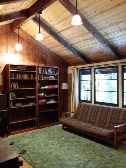 Building Photo - 11135 Ice Box Canyon Rd