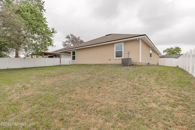 Building Photo - 3220 Deer Creek Dr