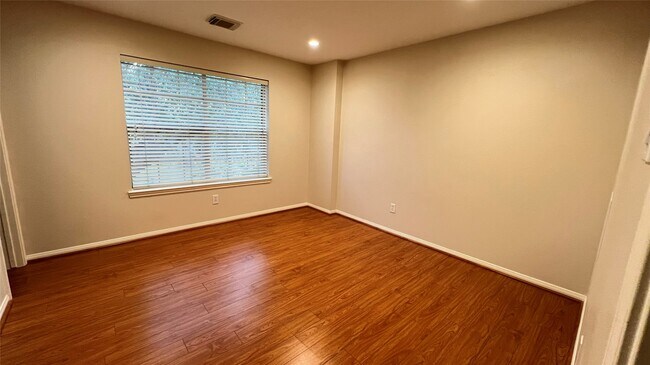 Building Photo - 4127 N Nolan Pl