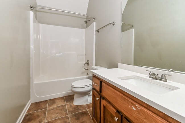 Building Photo - 85 Whispering Ridge Cove