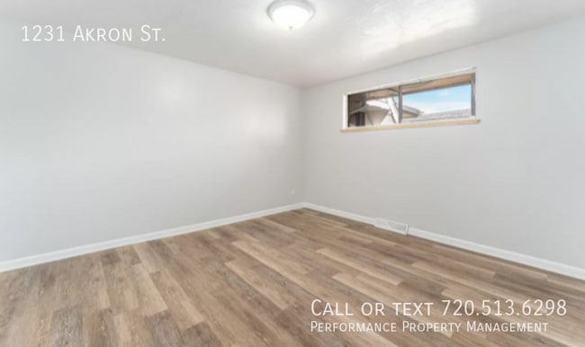 Building Photo - 1231 Akron St