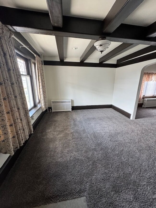 Building Photo - 3 Bedroom in Plains