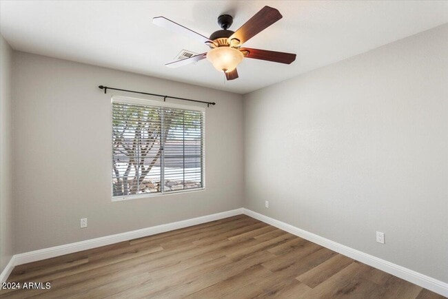 Building Photo - 15461 E Golden Eagle Blvd