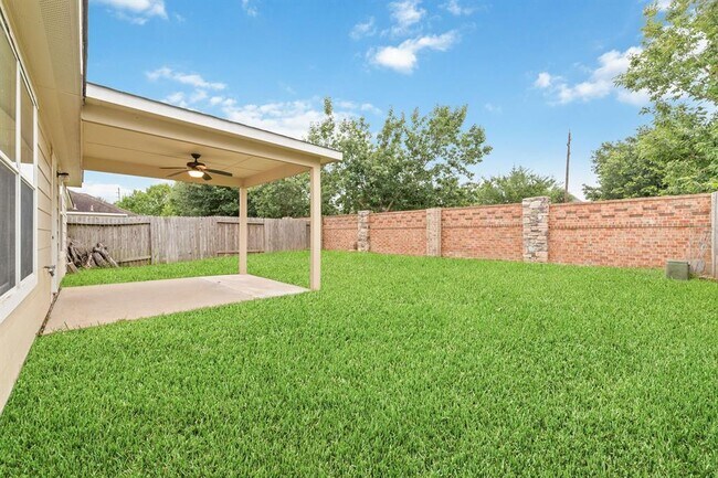 Building Photo - 26610 Marble Falls Bend